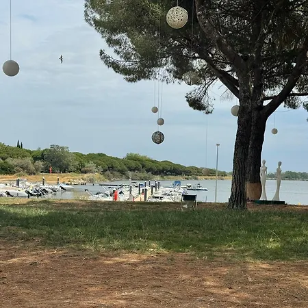 Climatise 4pers Motte Ponant, Vue Exceptionnelle Lac, Double Terrasse, Parking, Base Nautique, Golf & A Pied, Draps & Serviettes Fournis - 2eme Etage Sans Ascenceur * La Grande-Motte